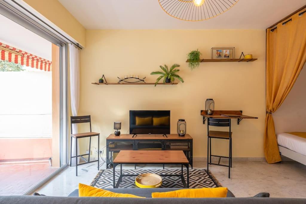 Cosy Studio Pres Des Palaces Mentonnais Zewnętrze zdjęcie